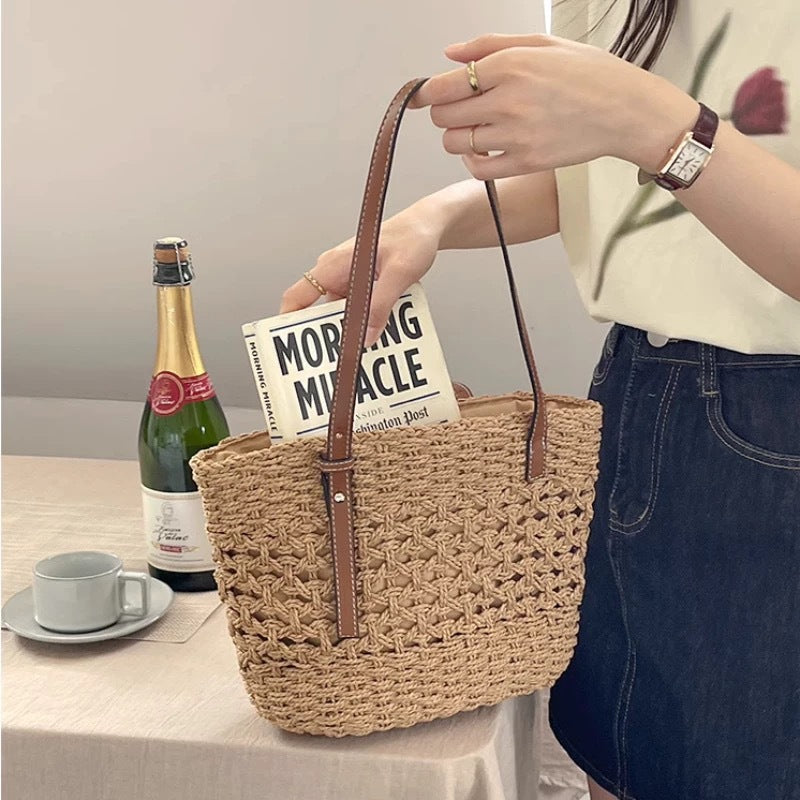 Refined and Handcrafted Beach Bag Bowlift