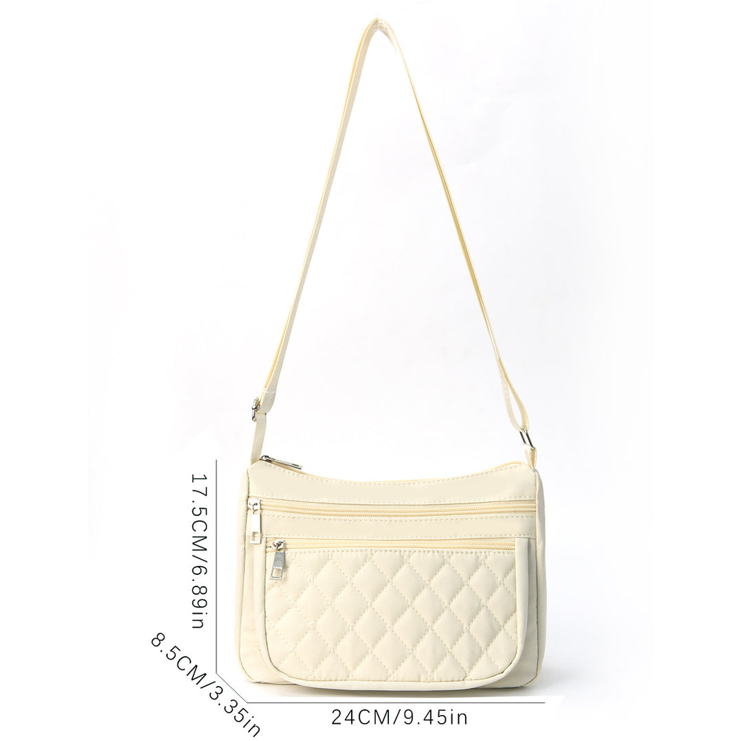 Shoulder bag with soft, quilted design Bowlift