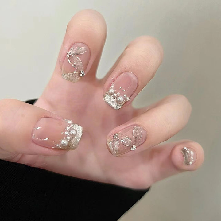 Glamorous Gemstone-Embellished Nail Art Set Bowlift