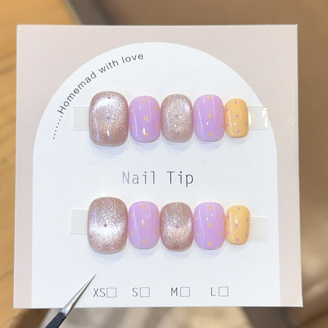 Artistic Nail Tips Bowlift