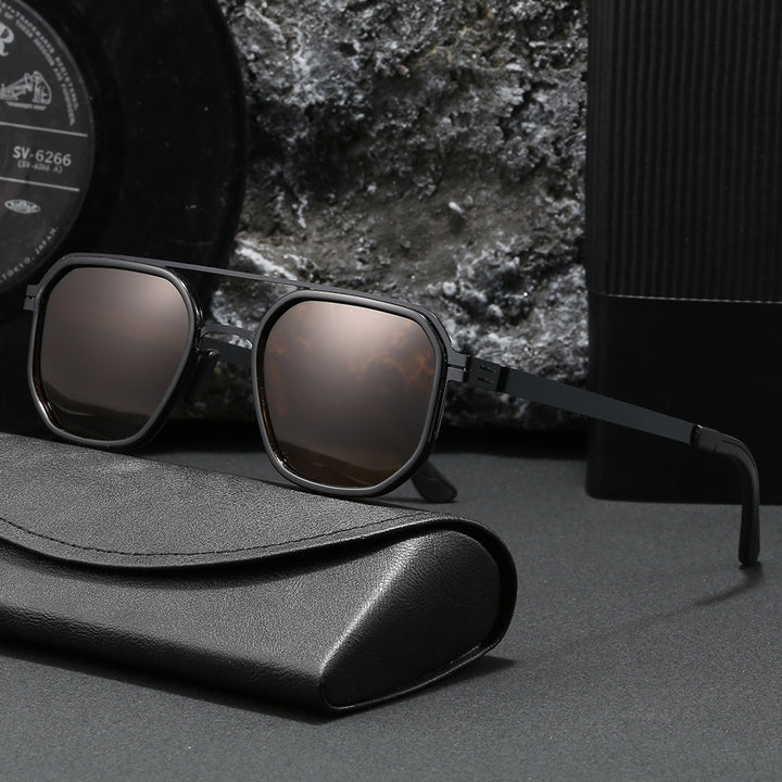 Ladies fashionable sunglasses in modern stylish design Bowlift