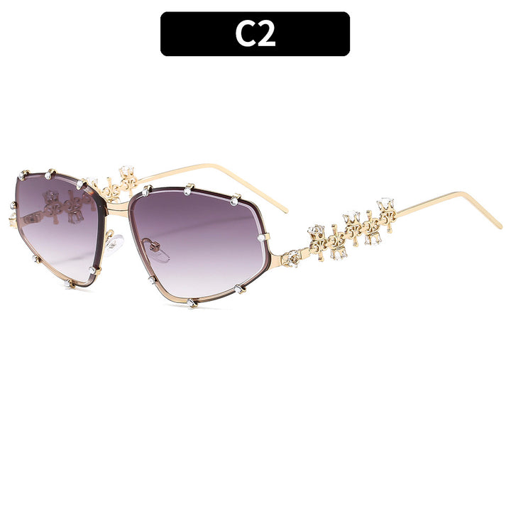 Fashionable Geometric Shield Sunglasses with Rhinestone Accents