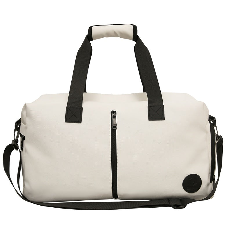 Sporty travel bag with water-repellent material and practical organizer compartments Bowlift