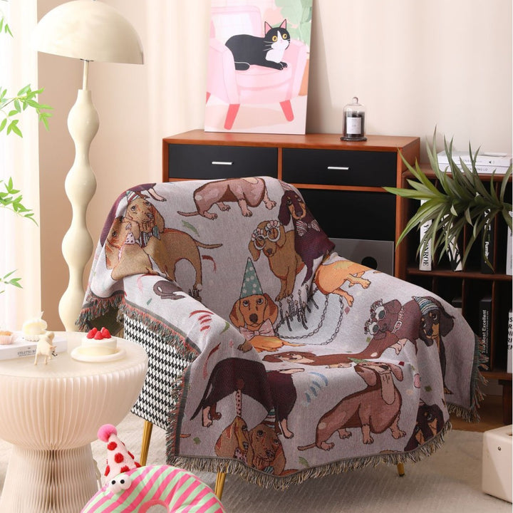 Decorative Pet-Themed Tapestry Throw Blanket