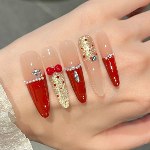 Festive Themed Press-On Nail Extensions Bowlift