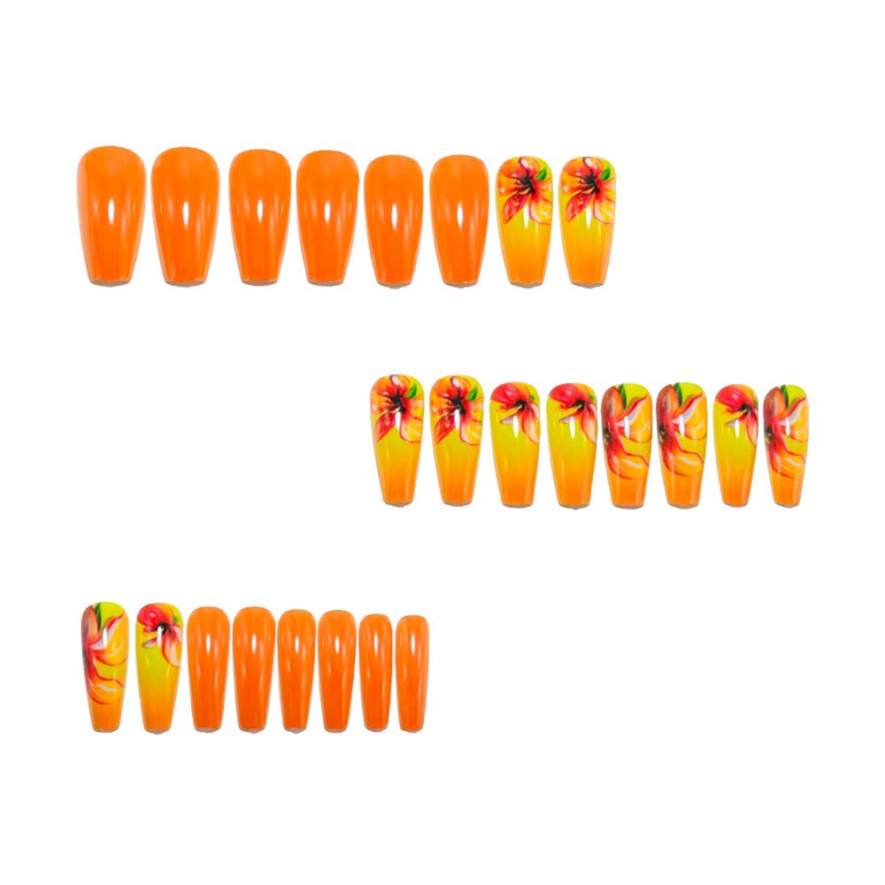 Artificial nails with elaborate floral design Bowlift