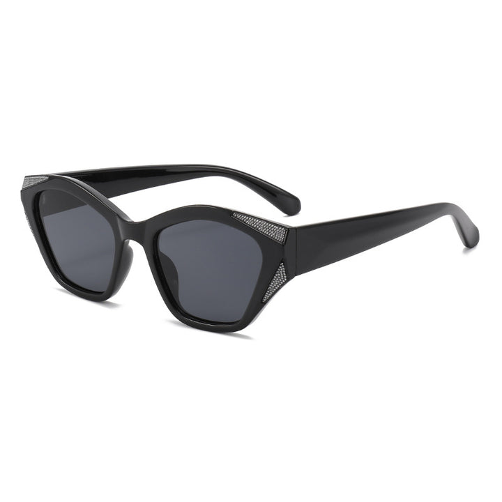 Women's fashionable oversized sunglasses with glittering accents Bowlift
