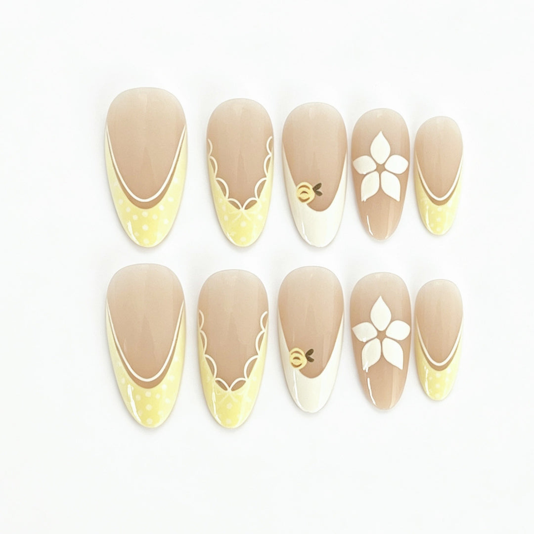 Decorative Press-On Nail Art Bowlift