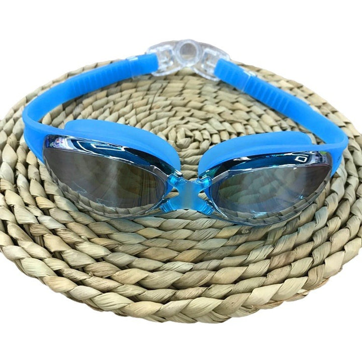 Swimming goggles with ergonomic design and UV protection Bowlift