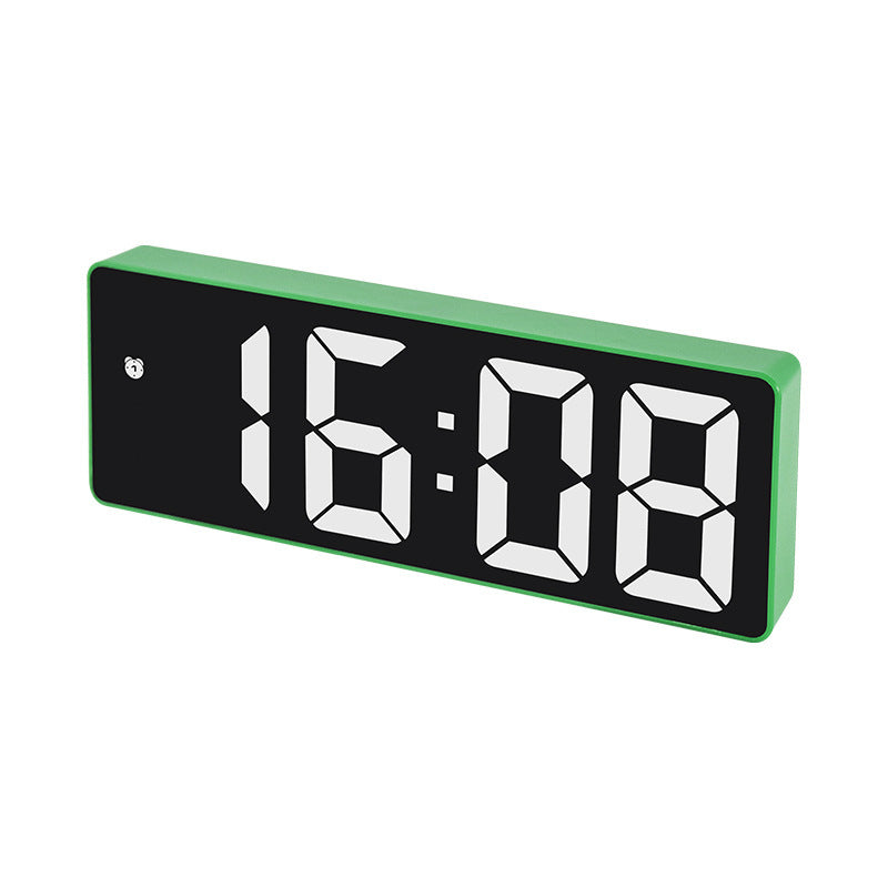 Digital radio clock with temperature display Bowlift