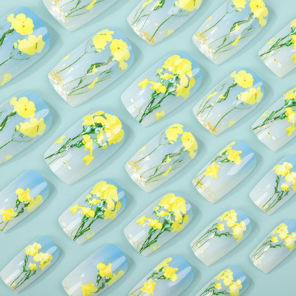 Artificial nail tips in floral design Bowlift