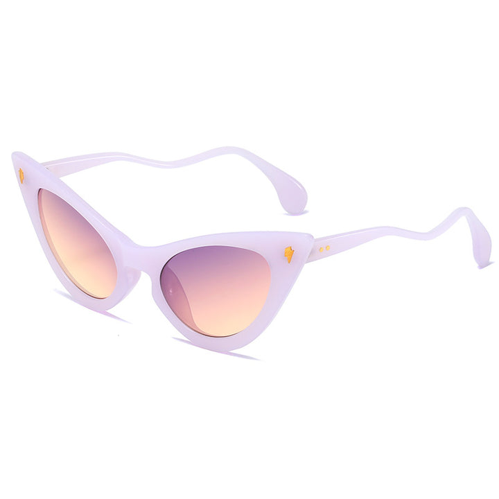 Women's Cat-Eye Sunglasses with Mirrored Lenses and Elegant Detail Bowlift