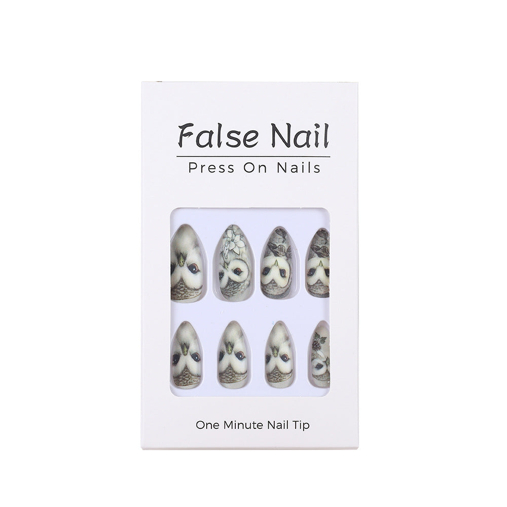 Artificial nails with owl design Bowlift