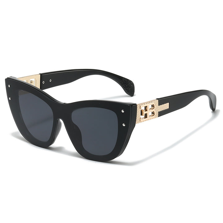 Vintage Cat Eye Sunglasses Bowlift