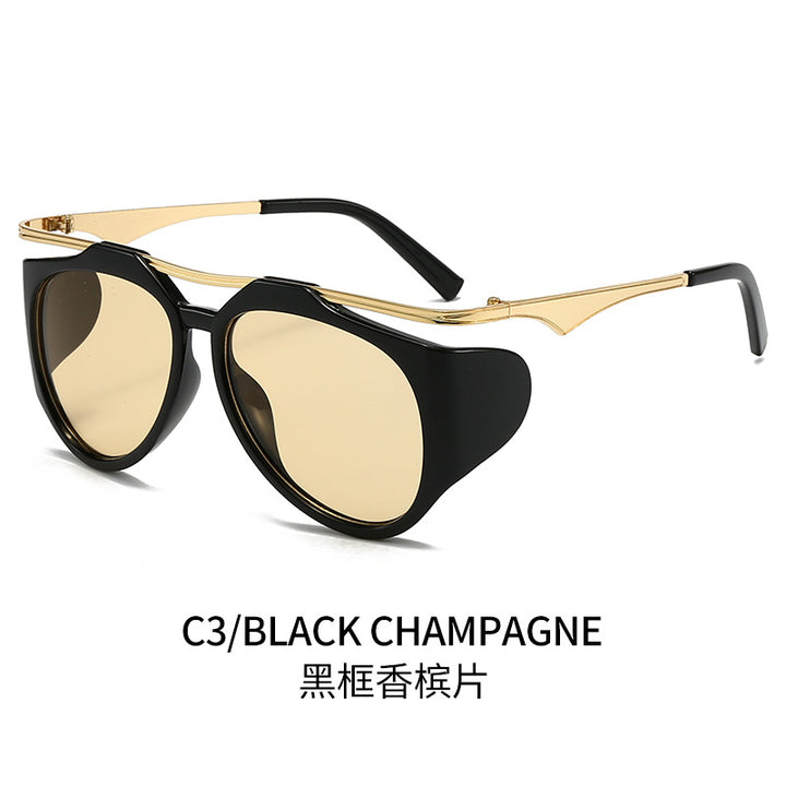 Ladies Fashion Sport Sunglasses with Oversized Frame and Golden Accents Bowlift