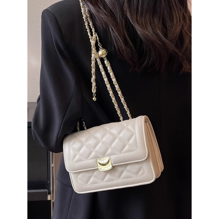 Quilted Chain-Detail Crossbody Purse Bowlift