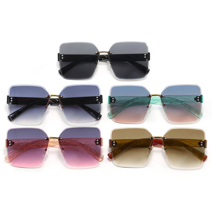 Women oversized square sunglasses with fashionable decor Bowlift