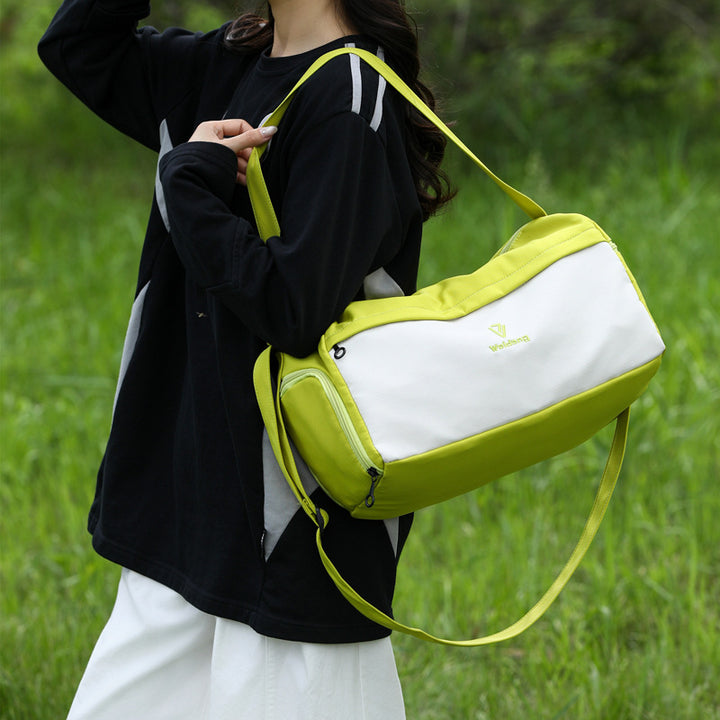 Sporty Shoulder Bag With Multiple Compartments Bowlift