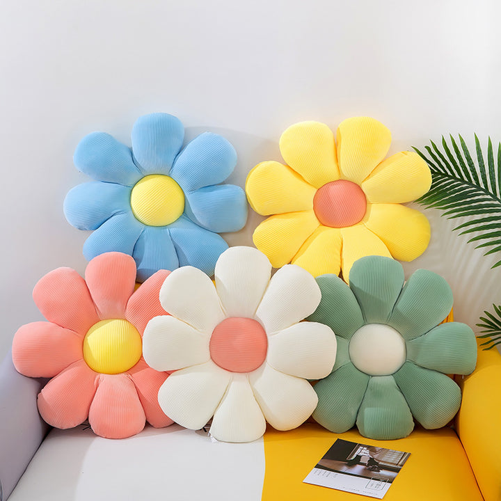 Plush Daisy Throw Pillow with Ribbed Velvet Petals Bowlift