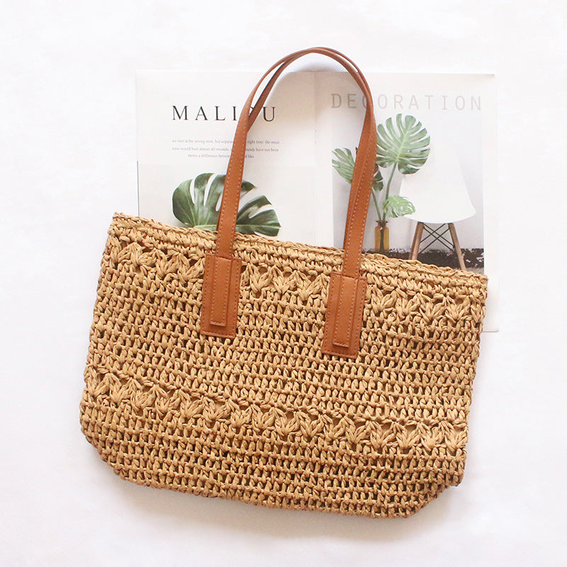 Handmade straw bag Bowlift