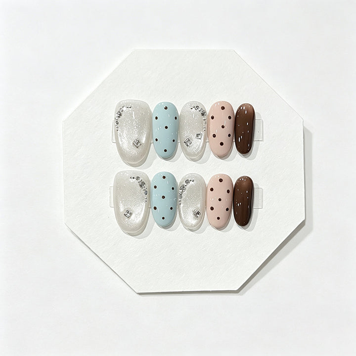 Luxury Decorative Press-On Nail Set Bowlift