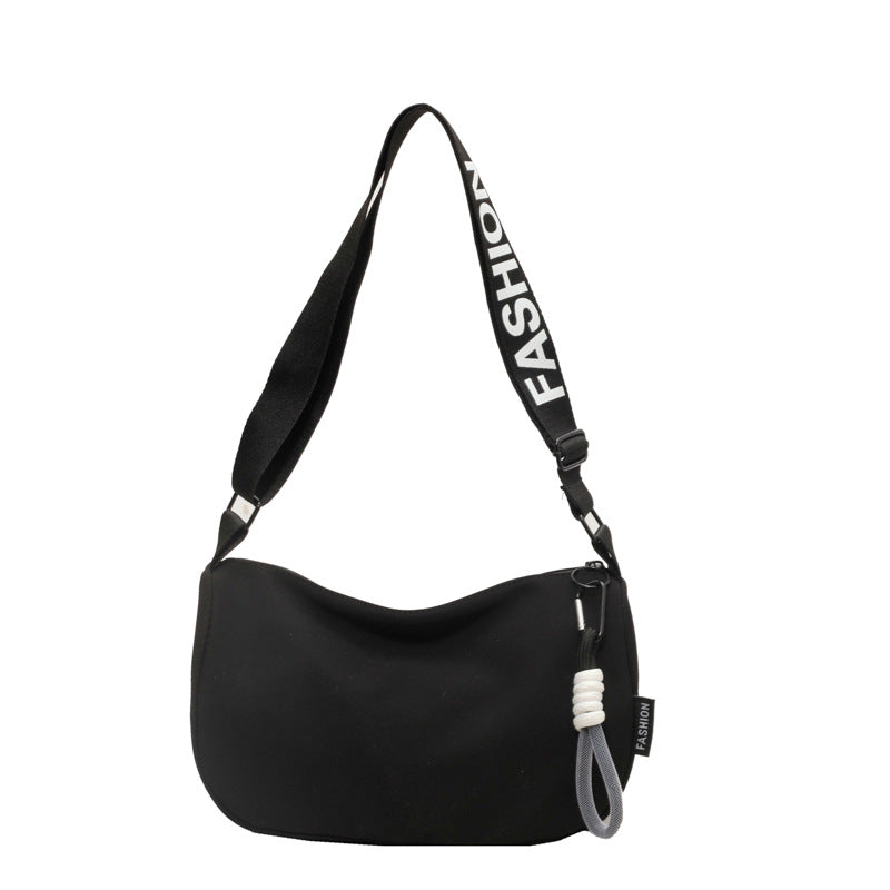 Fashionable shoulder bag with adjustable carrying strap Bowlift