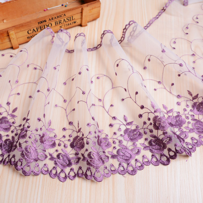 Elegant Embroidered Curtain Bowlift