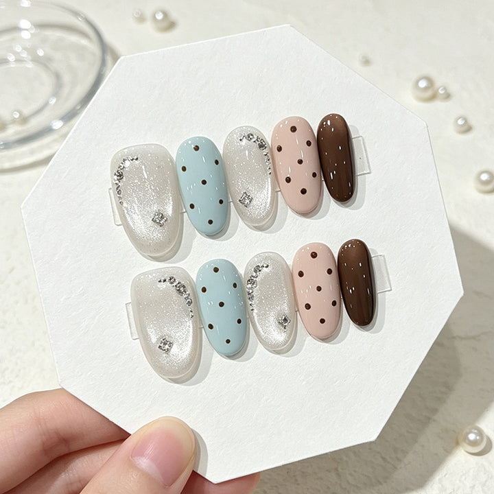 Luxury Decorative Press-On Nail Set Bowlift