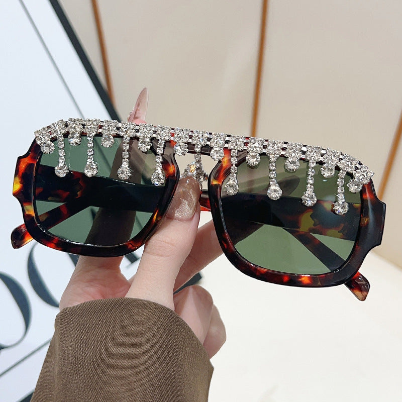 Glamorous Crystal-Embellished Sunglasses Bowlift