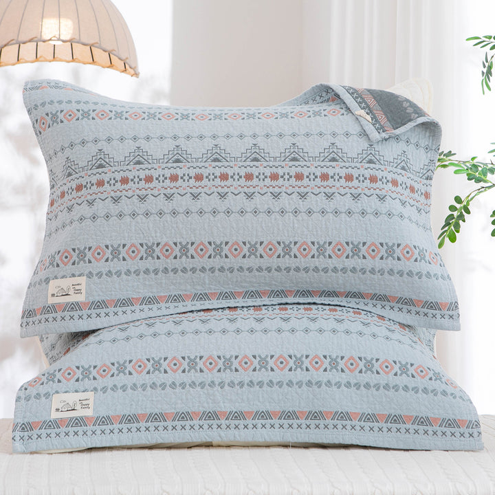 Women's pillowcase with modern checkered pattern Bowlift