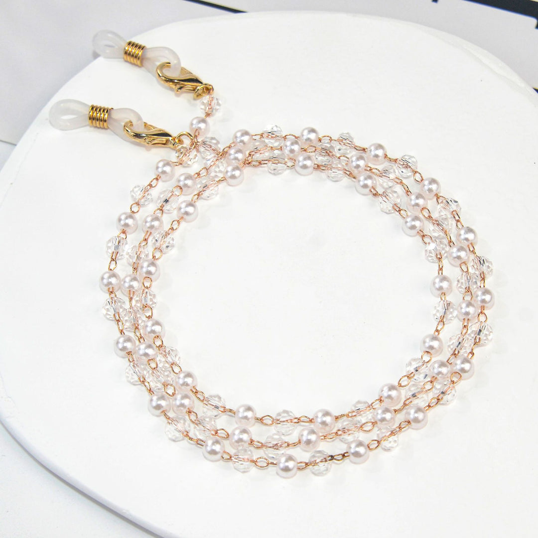 Elegant Pearl Beaded Eyewear Chain Bowlift