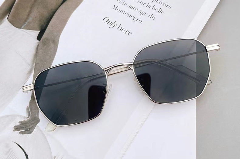 Square sunglasses with high-quality frame Bowlift