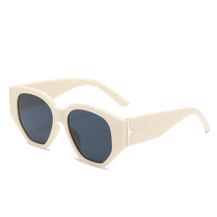 Fashionable Cat-Eye Sunglasses with Unique Geometric Frame Bowlift