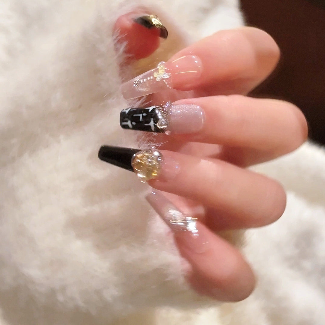 Trendy Acrylic Press-On Nail Extensions Bowlift