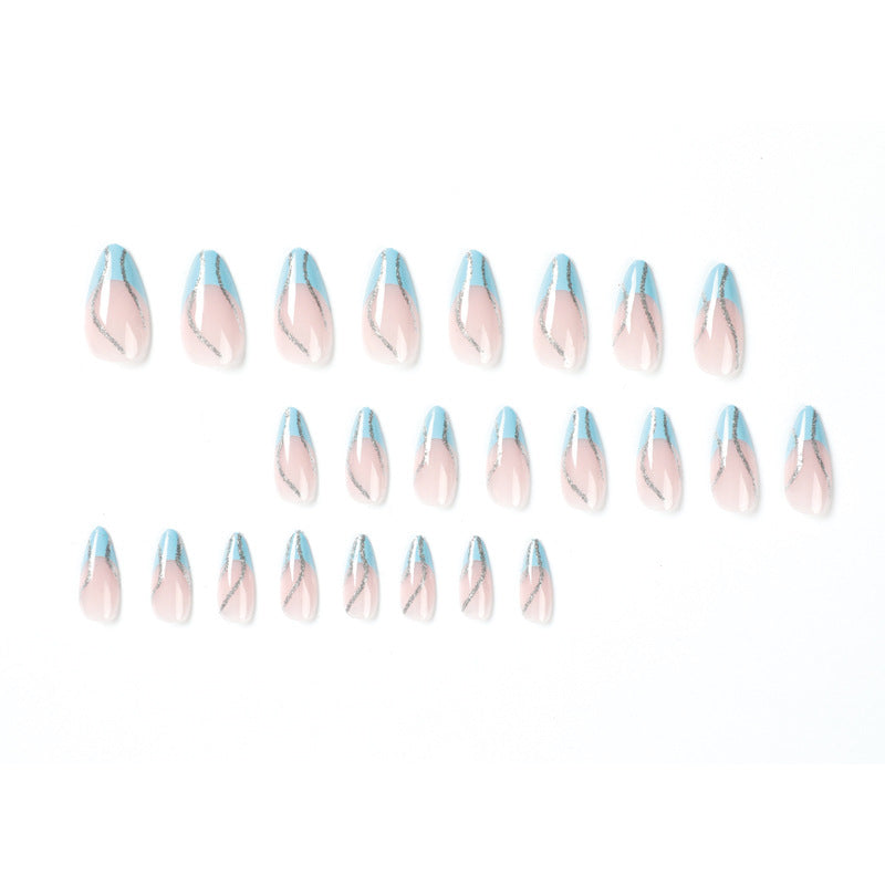 Artful nail art with glitter lines Bowlift
