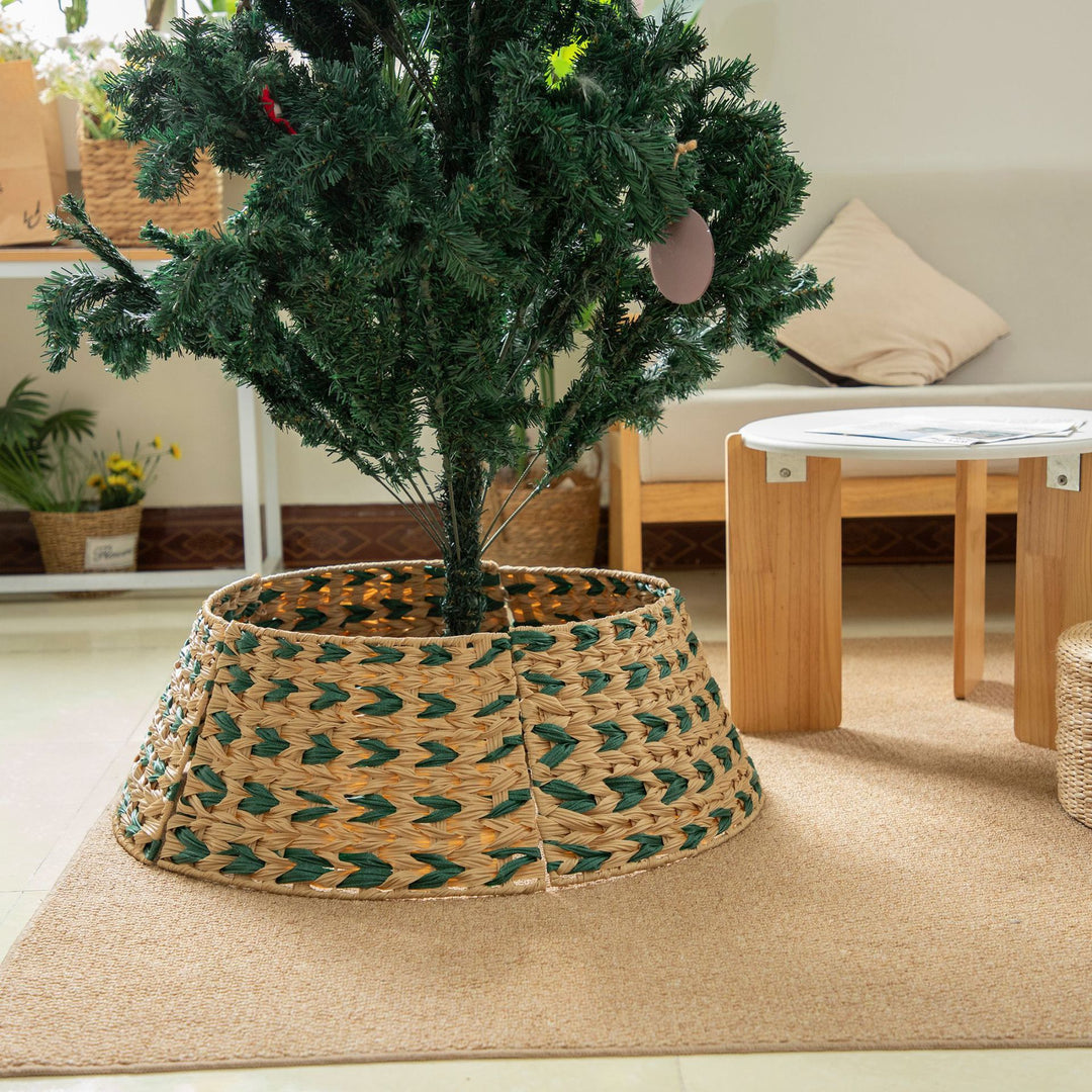 Decorative Christmas tree stand made of wicker Bowlift