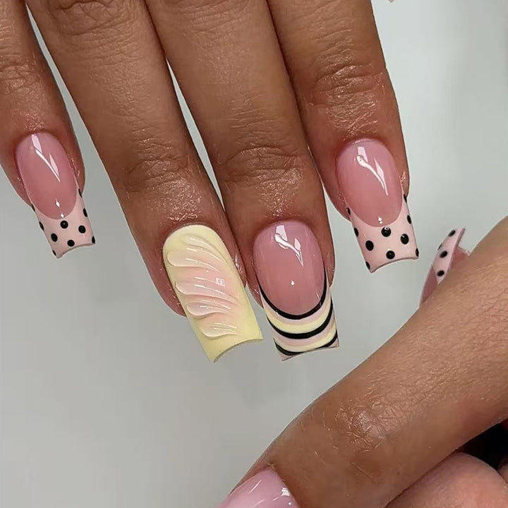 Designer Nail Art Extensions Bowlift