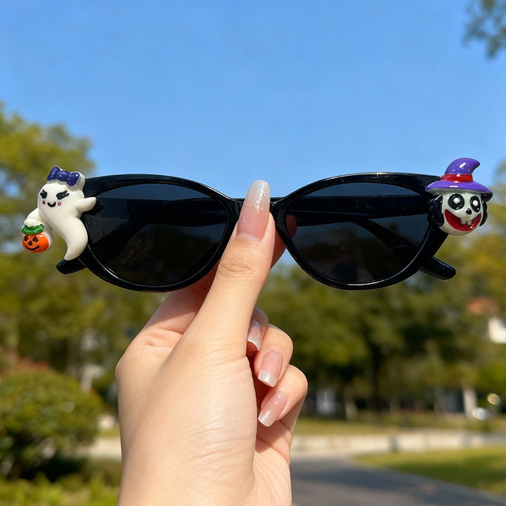 Novelty Cat-Eye Sunglasses Bowlift