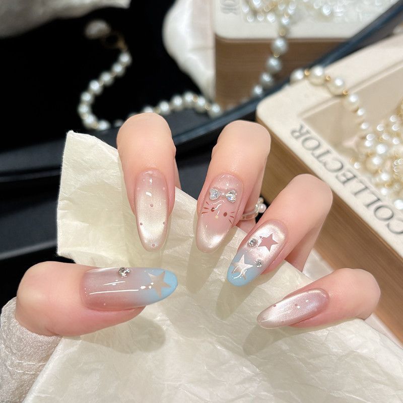 Decorative Press-On Nail Design Set Bowlift
