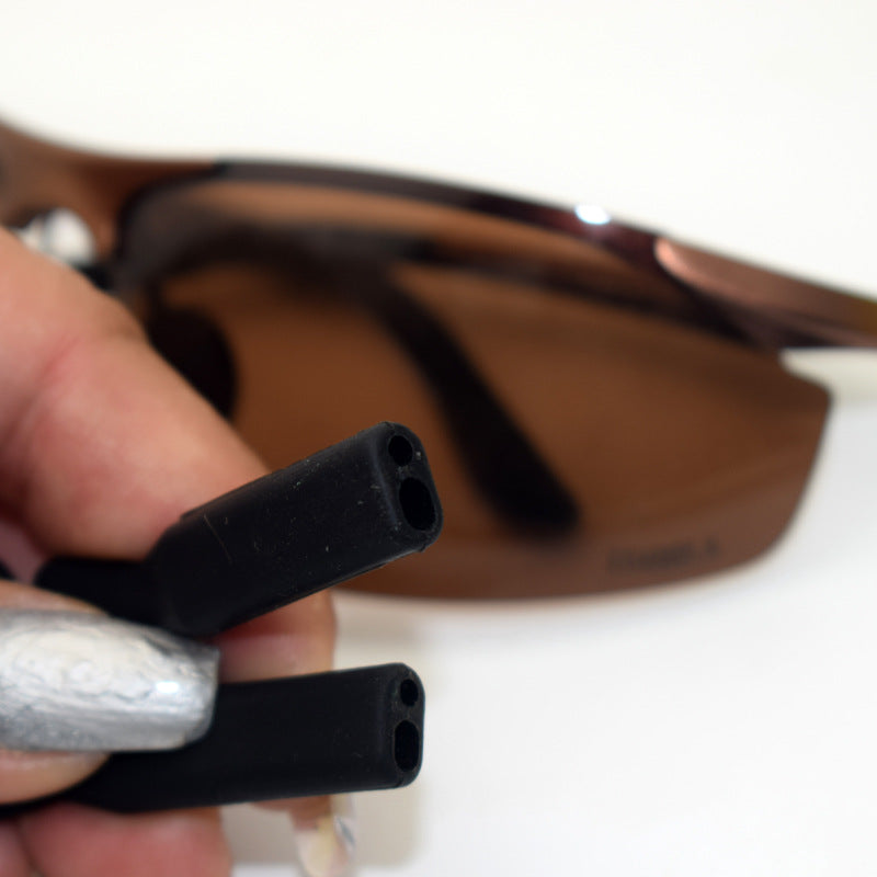 Flexible Eyewear Retainer Bowlift