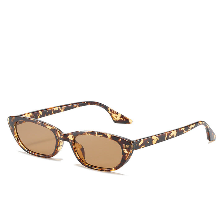 Women's modern sunglasses in trendy cat-eye style with transparent frame Bowlift