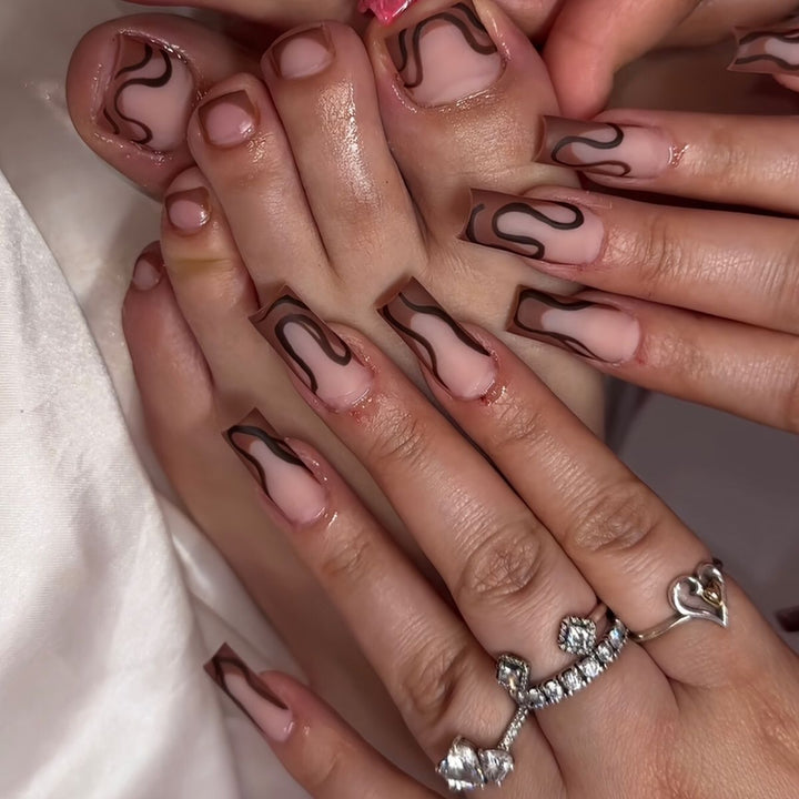 Decorative Floral Press-On Pedicure Set Bowlift