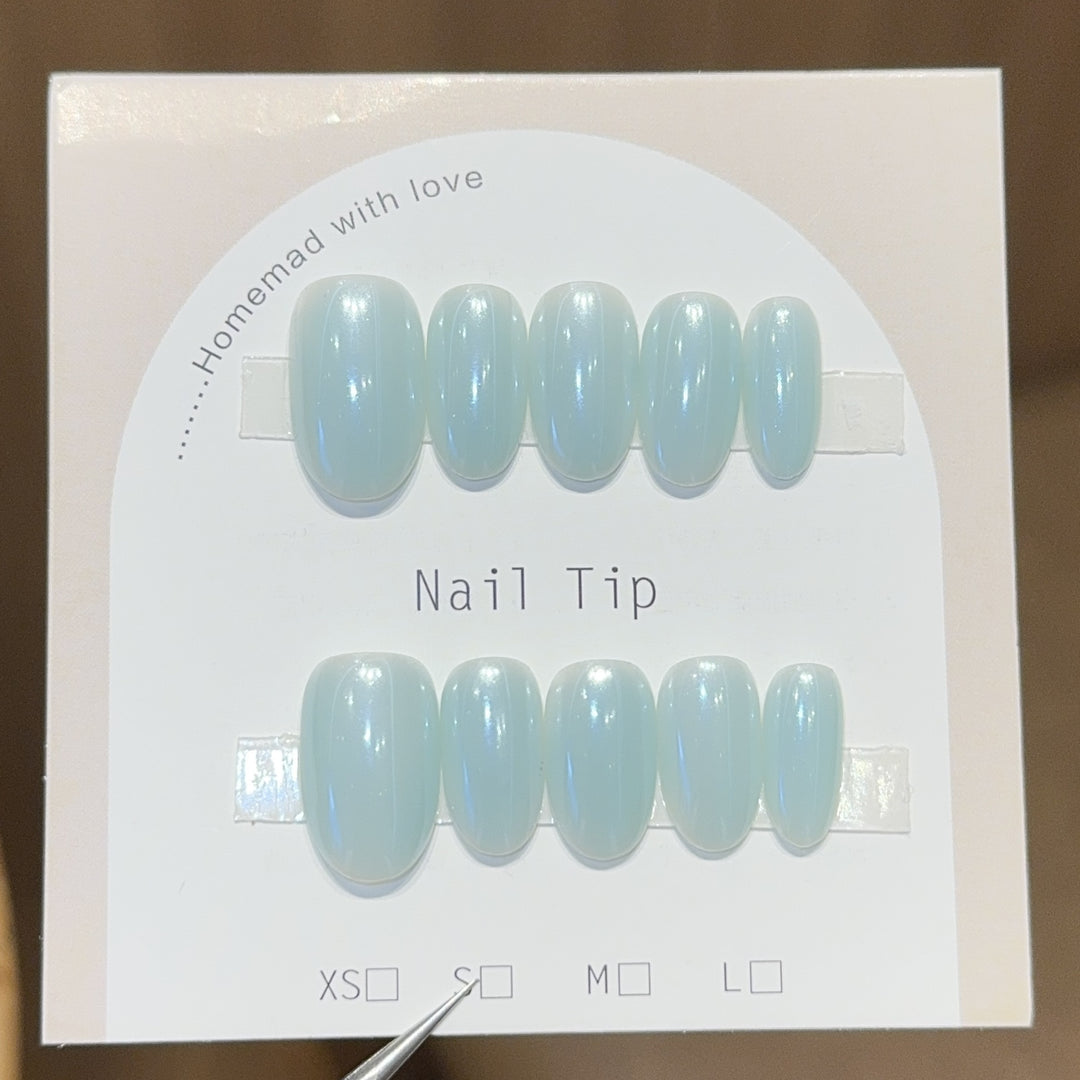 Artifical Nail Tips with Shimmering Effect Bowlift