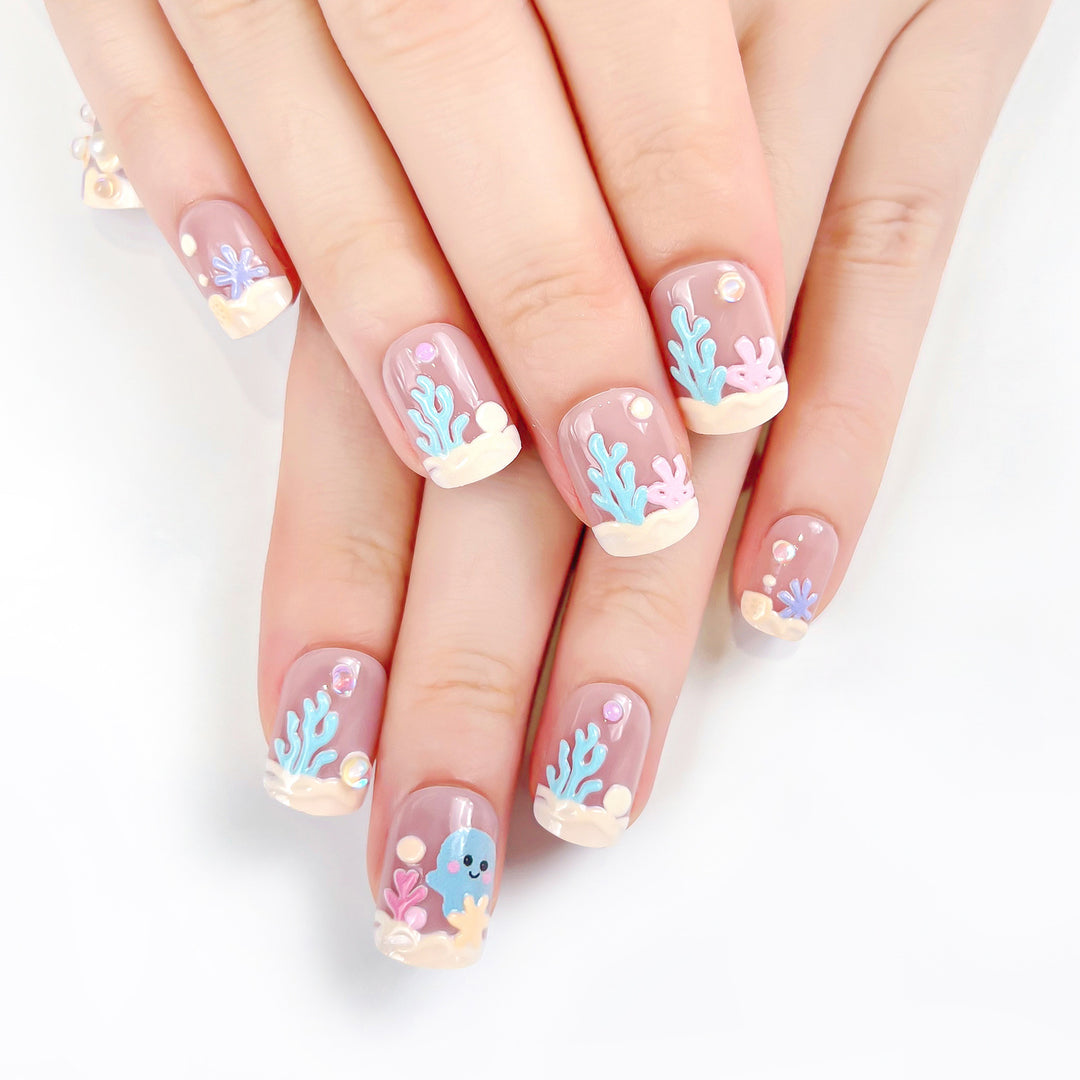 Creative Art Nails with Maritime Motifs Bowlift