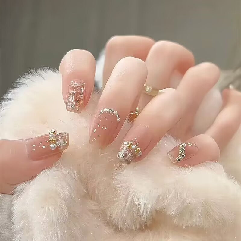Decorative Press-On Nails Bowlift