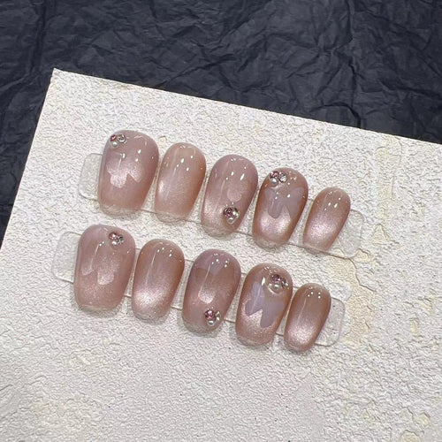 Elegant Press-On Nail Set with Rhinestone Details Bowlift