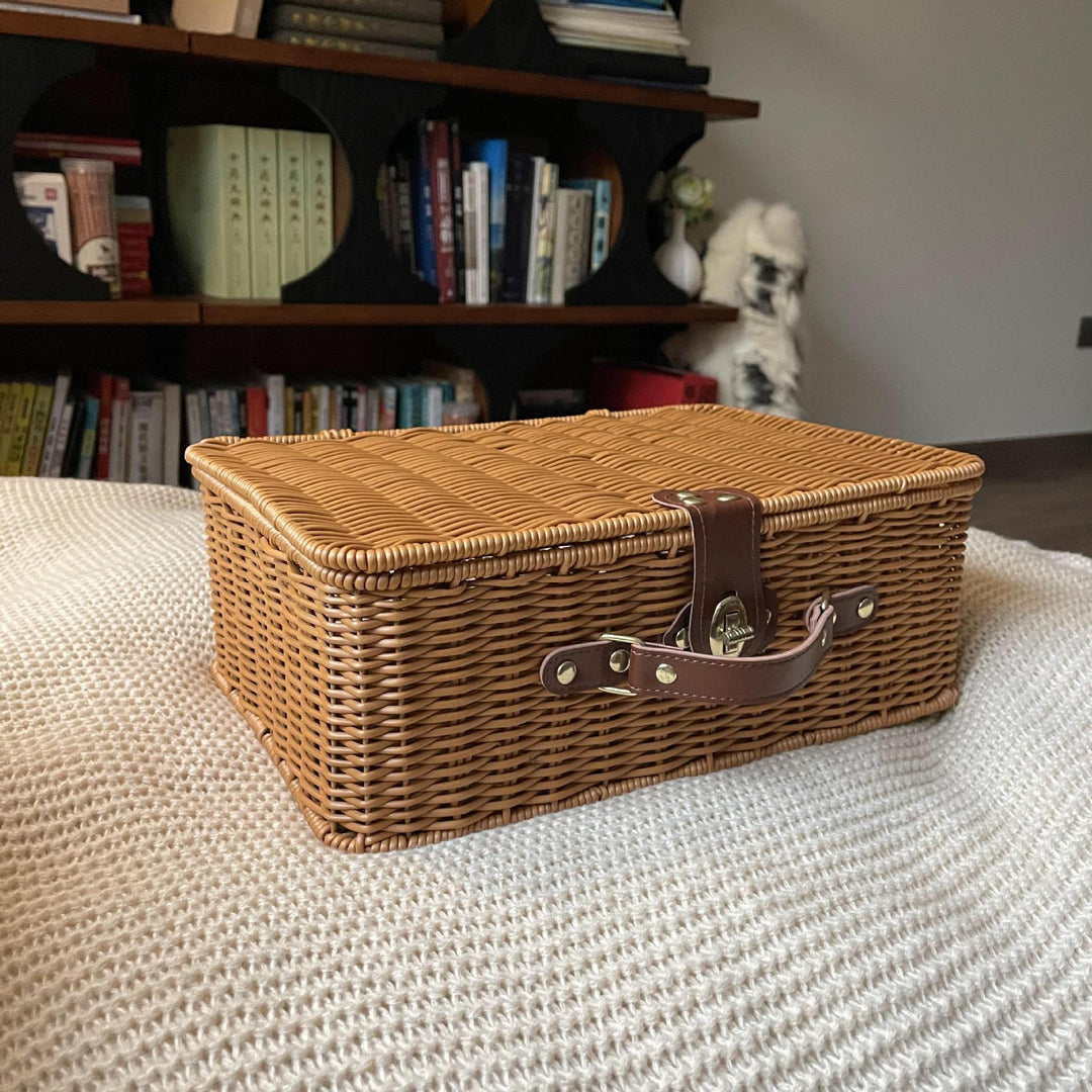 Women's Storage Basket Bowlift