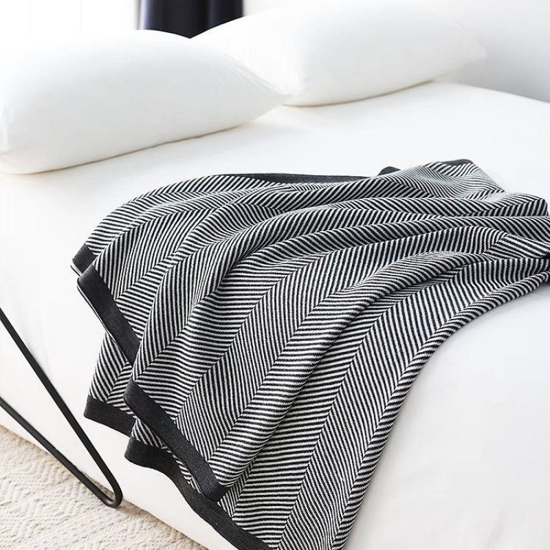 Cozy Lightweight Bowlift Blanket