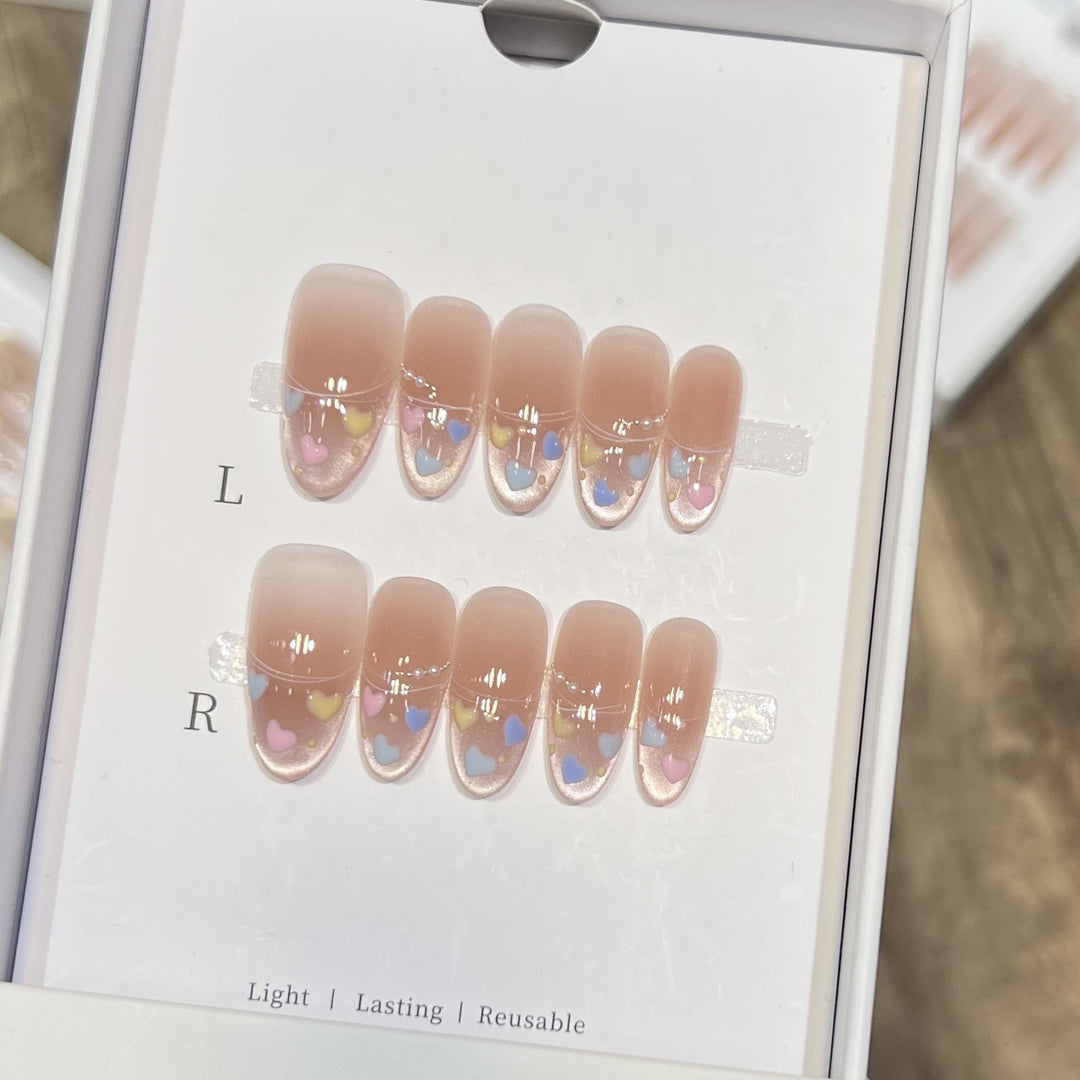 Heart-Themed Stiletto Press-On Nail Set Bowlift