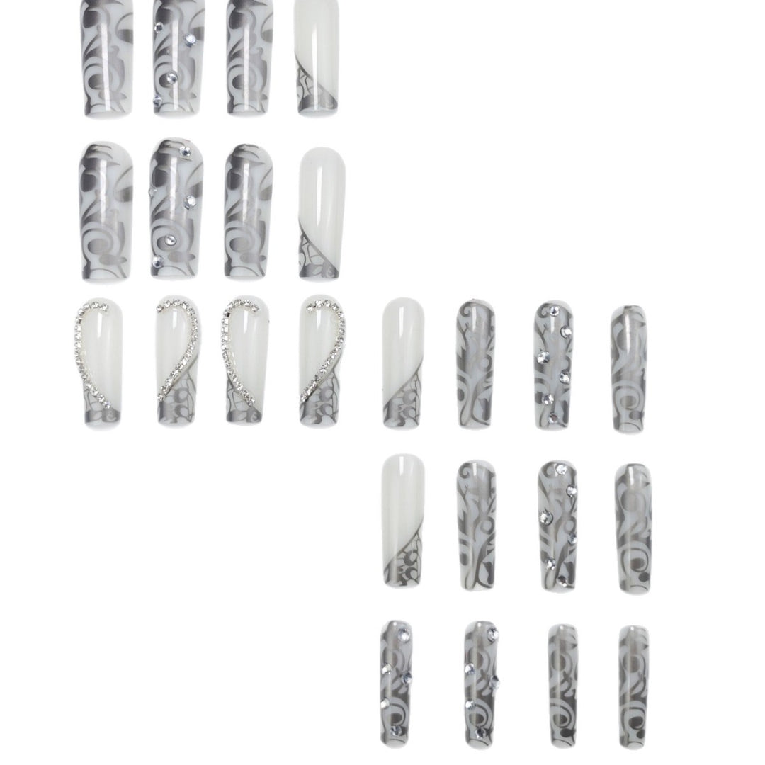 Rhinestone & Elegant Design Press-On Nails Bowlift